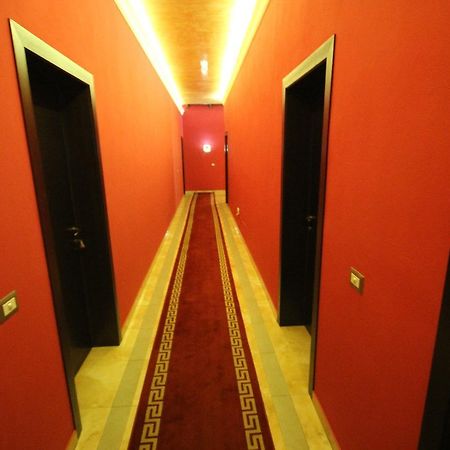 מלון Bërxull Vila 3E מראה חיצוני תמונה